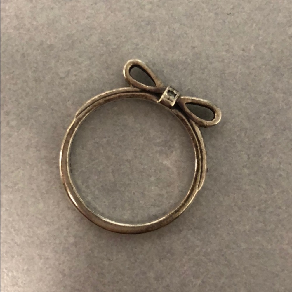 EUC authentic Pandora bow ring - Picture 4 of 6